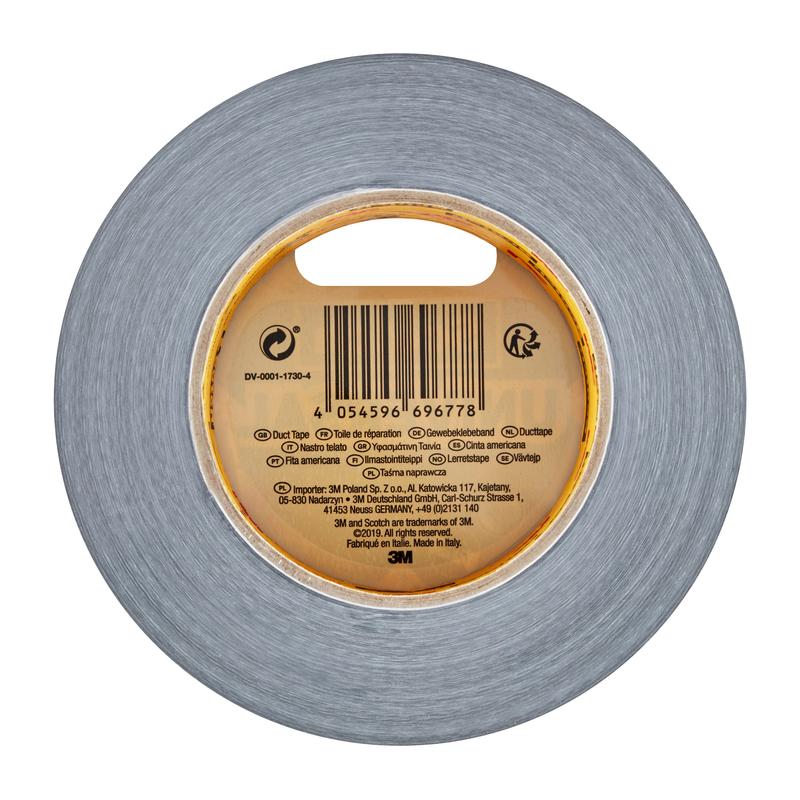 Een rol Scotch® Universele Tape 2904 (50 m x 48 mm) van 3M Deutschland GmbH, van bovenaf gezien, valt op door zijn grijze kleur en een centraal etiket met barcode en productinformatie in meerdere talen.