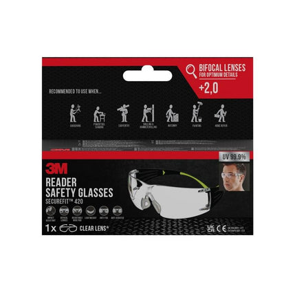 Een verpakking 3M™ SecureFit™ leesbeschermingsbril van 3M Deutschland GmbH beschikt over +2,0 bifocale heldere glazen, 99,9% UV-bescherming en wordt aanbevolen voor zaag-, timmer- en schilderwerk.