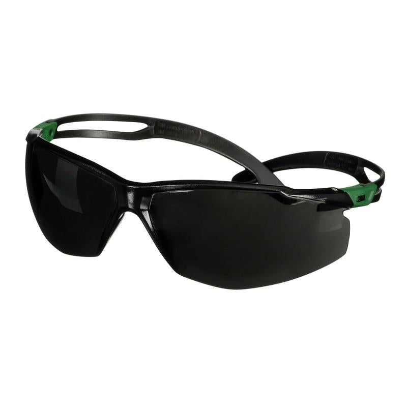 3M™ SecureFit™ 500 veiligheidsbril, groen/zwarte poten, antikrascoating+ (K), grijze lensbeschermingsniveau IR 5.0, SF550ASP-GRN-EU, 20 per verpakking | Pak (1 stuk)